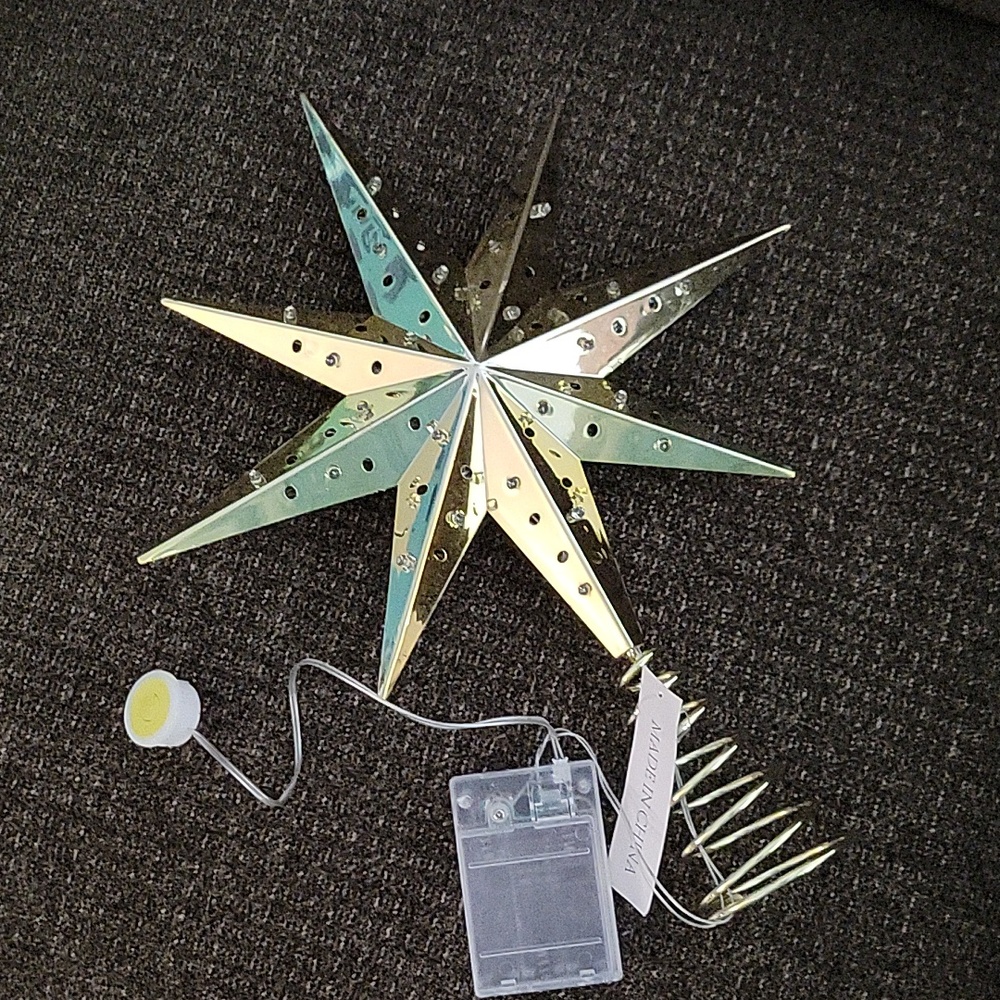 TREE STAR - Picture 3 of 5